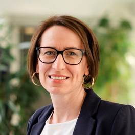 Testimonial & Rezension zu Mittagsmarken Essenszuschuss – Porträt von Gerda Luksch, General Procurement Manager bei PHOENIX Arzneiwarengroßhandlung